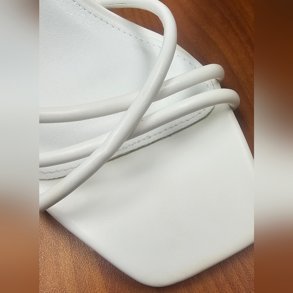 Strappy Square Toe Block Heels - White/Size 8 - Picture 7 of 12